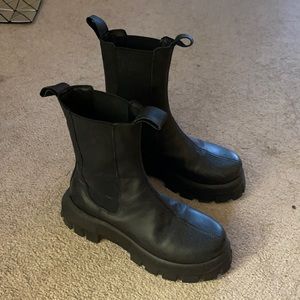 ASOS women boots black size6.5